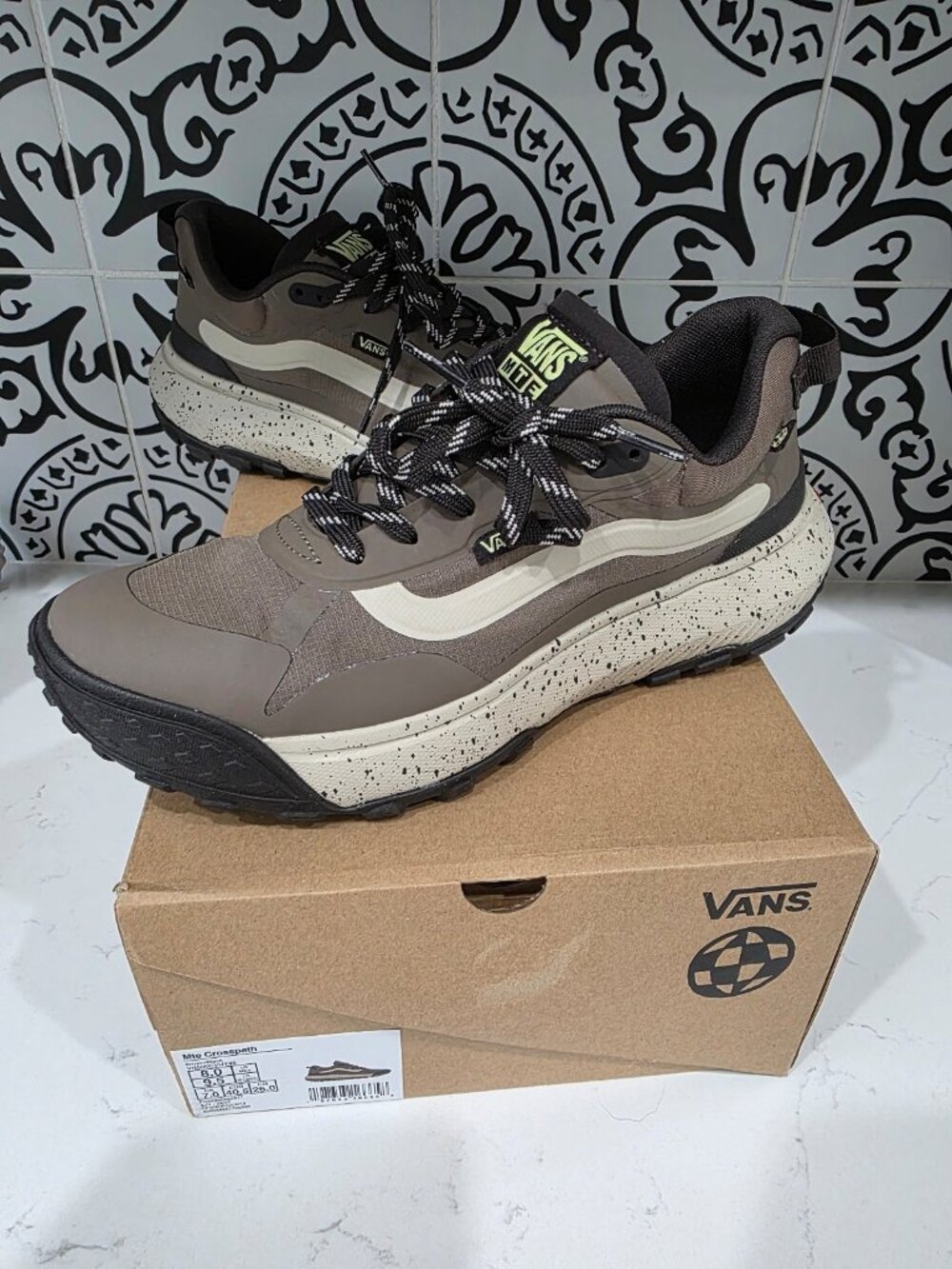 Vans MTE CrossPath Brown Black Sneakers Hiking Shoes Men's Size 8 Women’s Sz 9.5